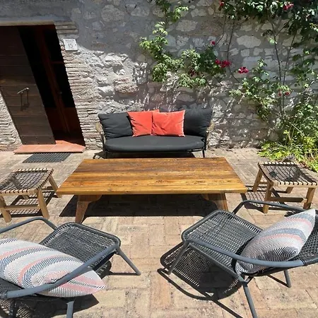 Cerro Cottageslps 8Exc Pool Onsitespoleto 9 Kms Hébergement de vacances Spolète