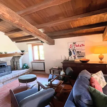 Cerro Cottageslps 8exc Pool Onsitespoleto 9 Kms Casa vacanze *